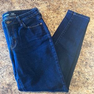 Old Navy Rockstar Super Skinny High Rise Jeans